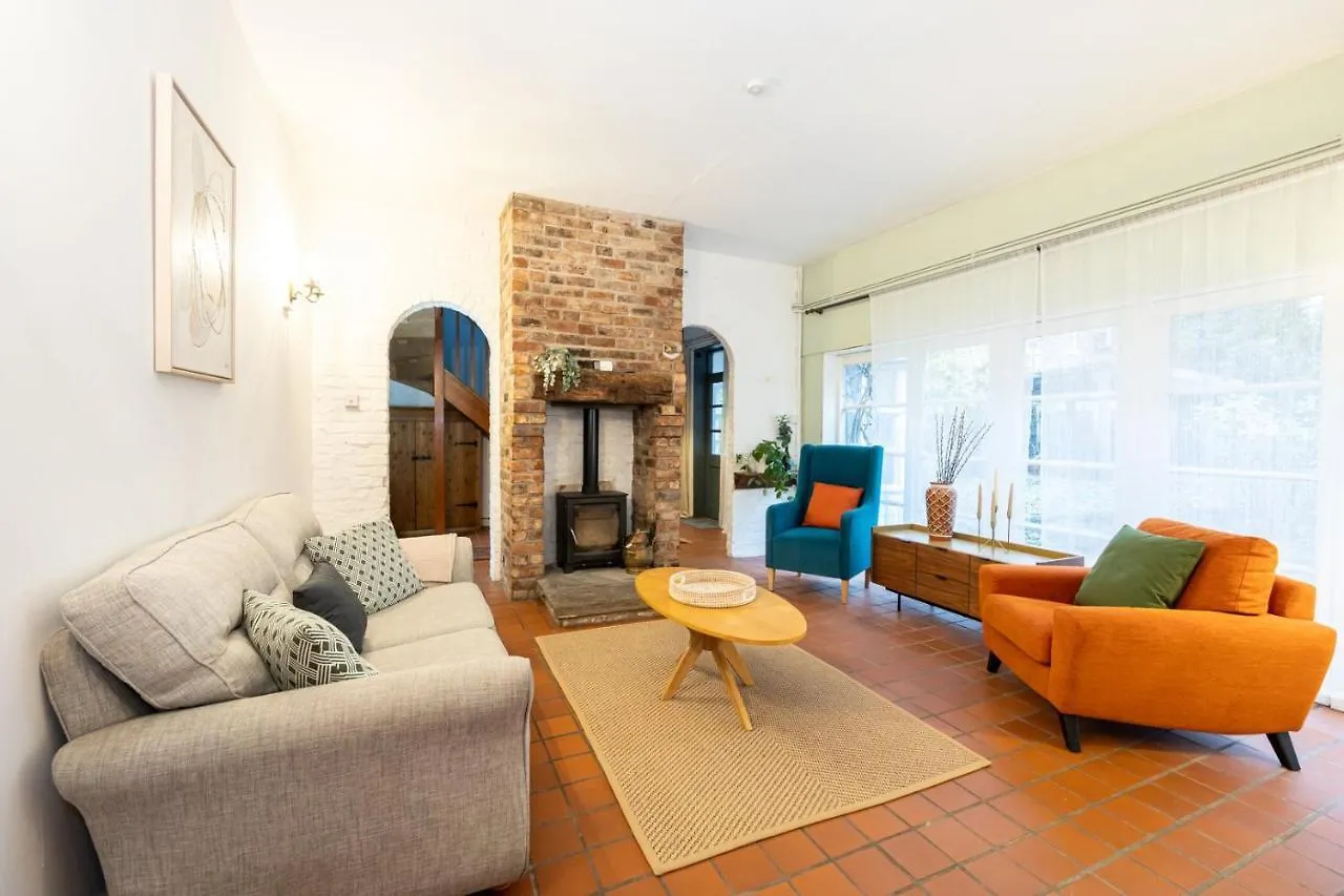 Guestready - Elegant Home In Manchester location